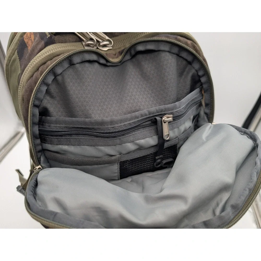 The North Face Borealis Backpack Camo Olive Green Bungee Cord Gorpcore Bag